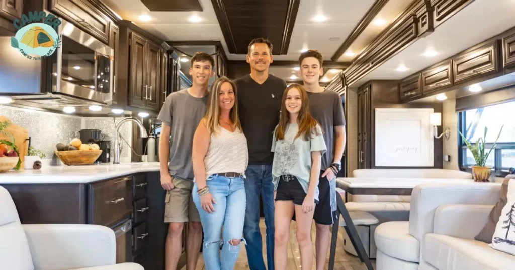 Live in an RV With My Kids